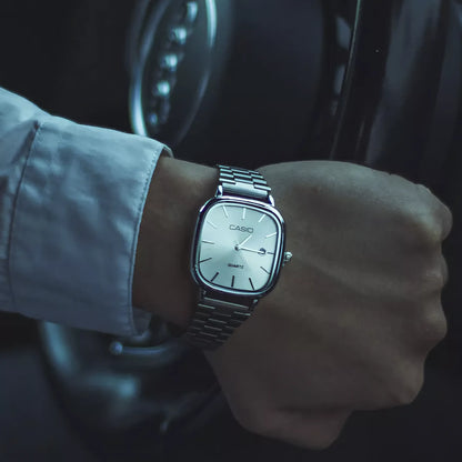 Luxurious 36mm Watch - Water Resistant | Transferred steel