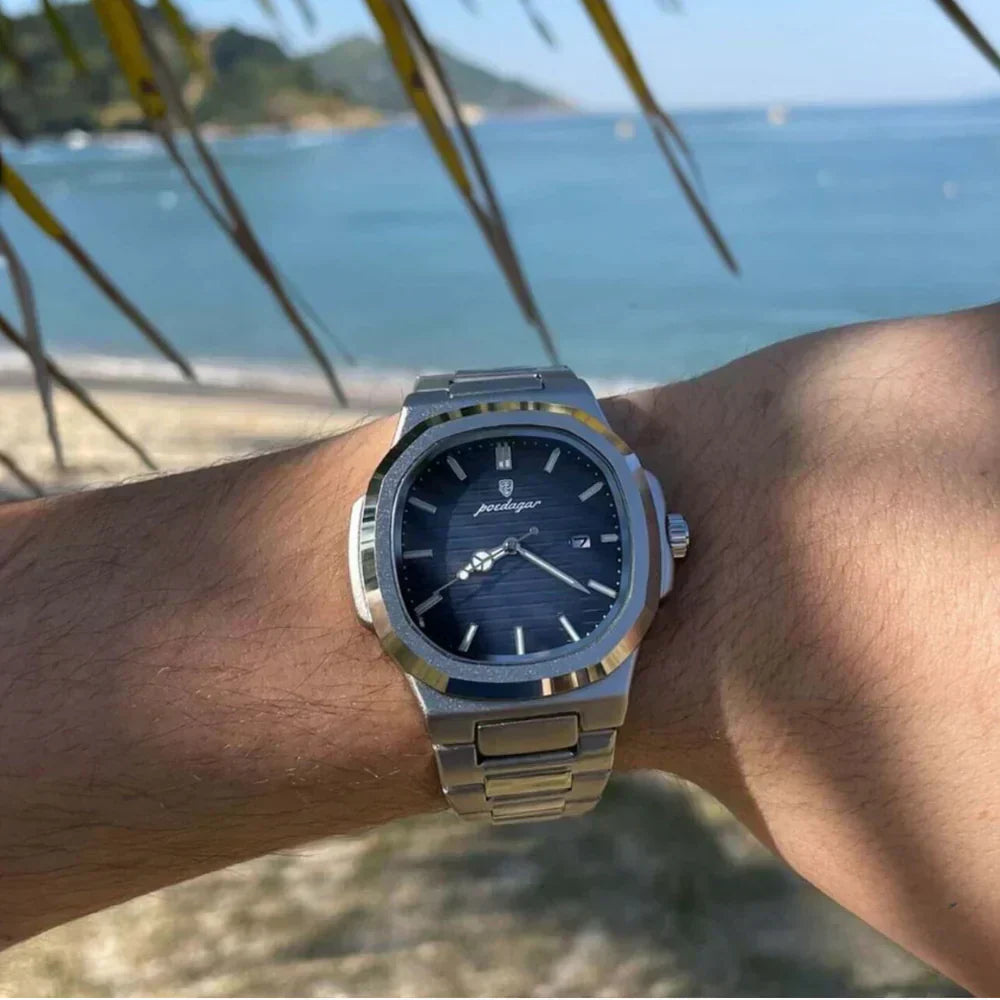 Nautilus Deluxe Watch